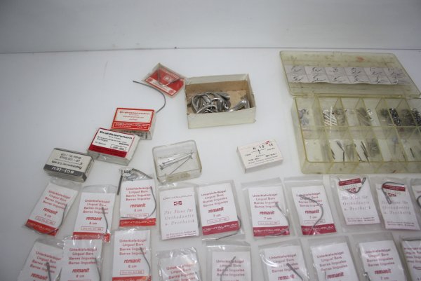 Preview: Dental-Labor Restposten KFO-Zubehör namhafter Hersteller # 10625