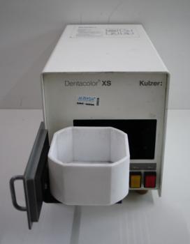 Hochleistungs-Lichtpolymerisationsgerät Dentacolor XS Kulzer # 00036