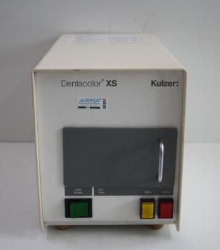 Hochleistungs-Lichtpolymerisationsgerät Dentacolor XS Kulzer # 00261