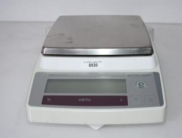 Mettler Toledo Präzisionswaage Typ JB2002-G # 8930