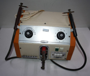 Preview: RENFERT Tripla Punktschweiß- und Lötgerät Typ 6 ET-KB # 00788