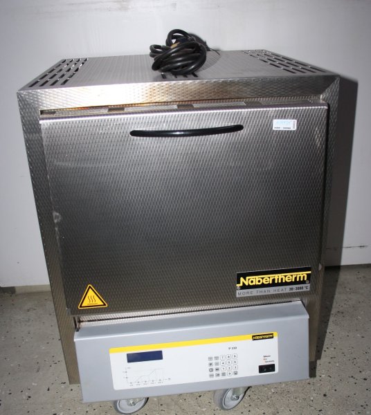 Preview: NABERTHERM Vorwärmofen Typ L 9/11 / P330 # 00803