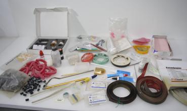 Preview: Dentallabor-Restposten diverses Dental-Zubehör Bohrer, Schleifpapier # 10454