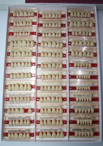 Preview: VITA Anteriores / VITAPAN Kunststoff-Frontzähne 3-D-Master # 10275