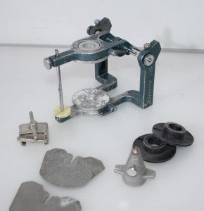 Hager & Werken Artikulator Atomic incl. umfangreichem Zubehör # 7142