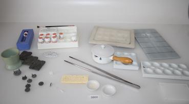 Preview: Diverses Keramik-Equipment # 3860