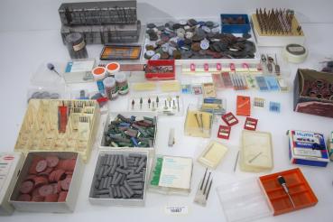 Preview: Dentallabor-Restposten Bohrer, Polierer, Bürsten, Ständer etc. # 10487