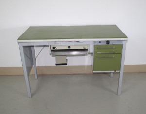 Preview: KaVo Dentallabor-Einzel-Arbeitsplatz Techniktisch Labortisch Labormöbel #6923