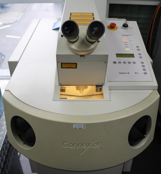 DeguDent Degussa Connexion Laser-Schweißgerät / Dental-Laser # 01323