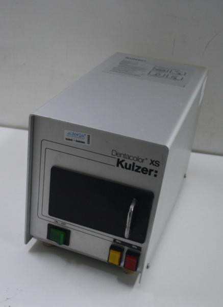 Hochleistungs-Lichtpolymerisationsgerät Dentacolor XS Kulzer # 00668