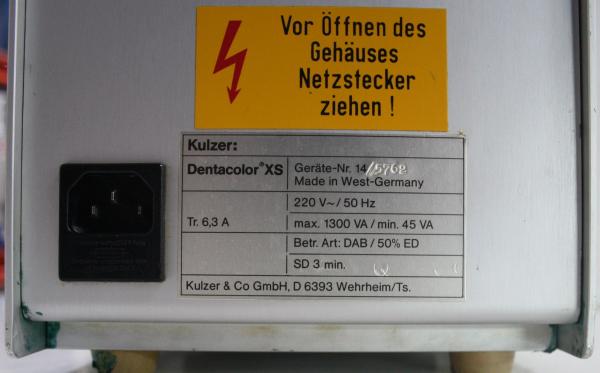 Hochleistungs-Lichtpolymerisationsgerät Dentacolor XS Kulzer # 00668