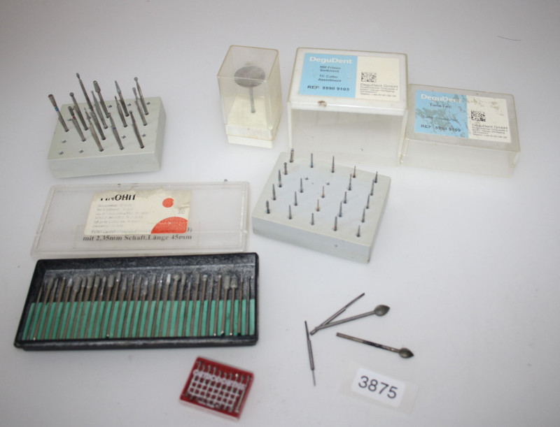 Werkzeugsatz für Parallelfräsung - Polierer, Bohrer, Fräsen etc. # 3875