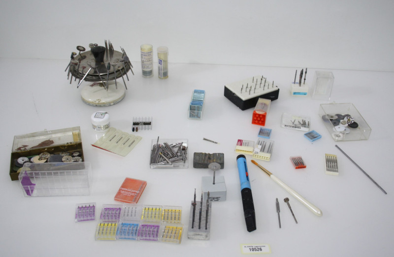 Dentallabor-Restposten diverse Bohrer, Diamantbohrer, Fräsen etc. # 10526