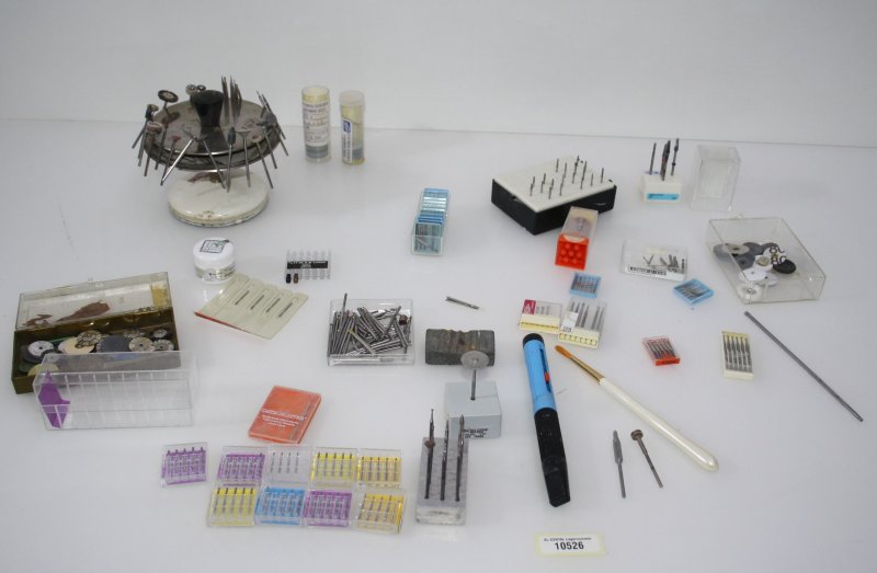 Dentallabor-Restposten diverse Bohrer, Diamantbohrer, Fräsen etc. # 10526